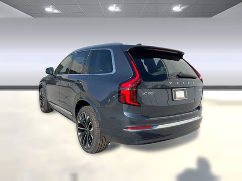 New 2026 Volvo XC90 T8 Ultra w/ Protection Package Premier AWD/4WD image 3