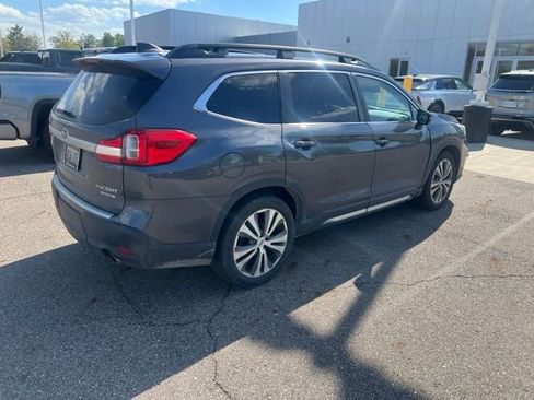 Used 2020 Subaru Ascent Limited w/ Technology Package AWD/4WD image 3