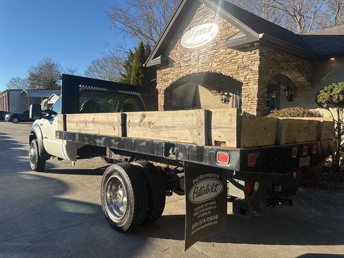 Used 2006 Ford F450 XL image 3