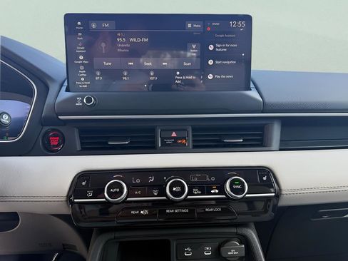 New 2026 Honda Pilot Touring image 24