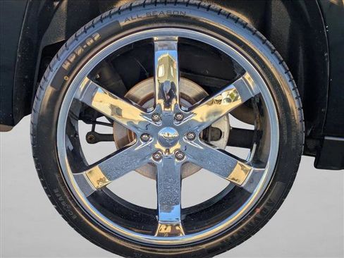 Used 2007 Chevrolet Avalanche LTZ w/ LTZ Preferred Equipment Group image 21