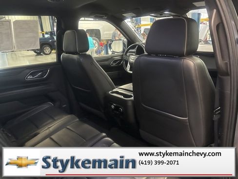 Used 2021 GMC Yukon XL SLT image 41