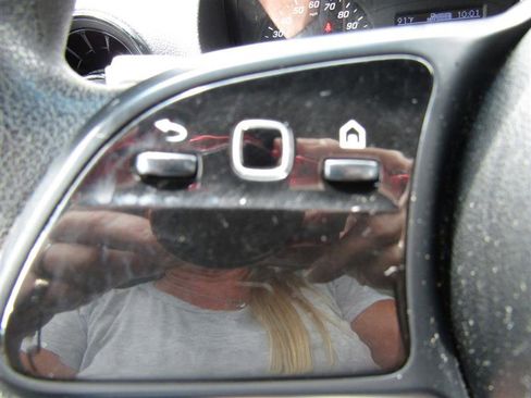 Used 2019 Mercedes-Benz Sprinter 170 image 11