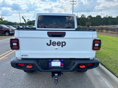 Used 2022 Jeep Gladiator Mojave w/ LED Lighting Group AWD/4WD image 5