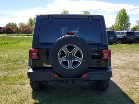 Used 2020 Jeep Wrangler Unlimited Sport S AWD/4WD image 4