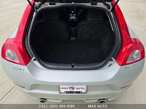 Used 2011 Volvo C30 T5 R-Design image 15