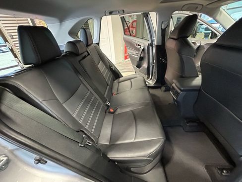 Used 2022 Toyota RAV4 XLE Premium AWD/4WD image 43