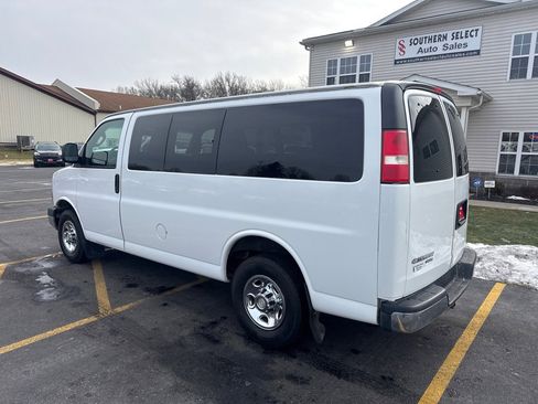 Used 2016 Chevrolet Express 3500 LT w/ LT Preferred Equipment Group image 8