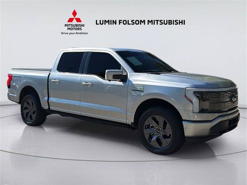 Used 2023 Ford F150 Lightning Lariat w/ Equipment Group 511A High AWD/4WD image 7
