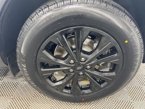 Used 2023 Ford Escape Active image 10