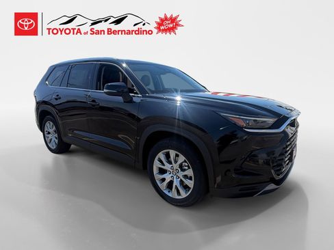 New 2026 Toyota Grand Highlander Limited image 7