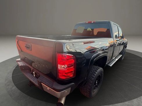 Used 2013 Chevrolet Silverado 2500 LTZ w/ LTZ Plus Package image 7