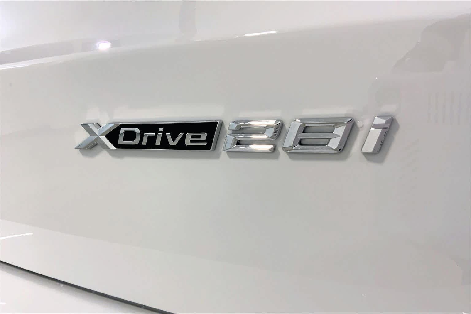 New 2027 BMW X1 xDrive28i AWD/4WD image 15