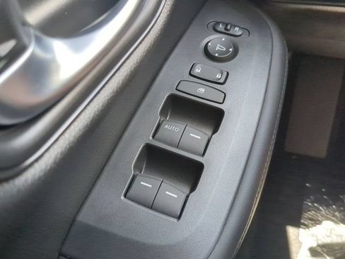 New 2027 Honda HR-V LX image 20