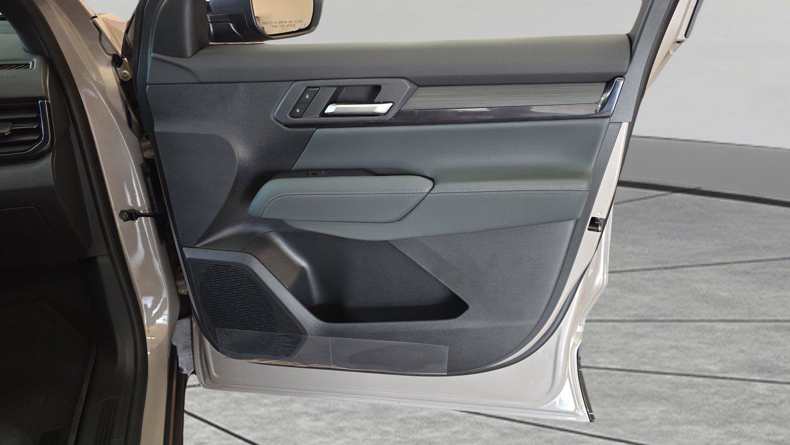 New 2027 GMC Terrain AT4 w/ Convenience Package III AWD/4WD image 15