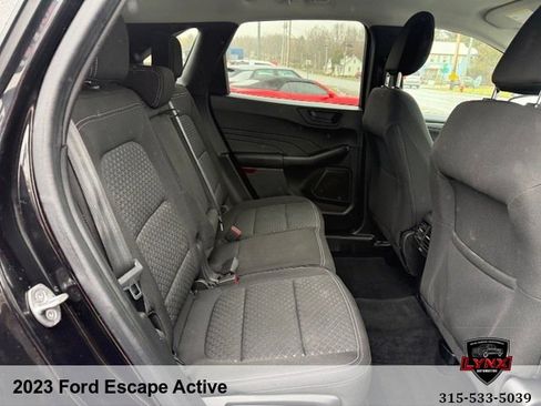 Used 2023 Ford Escape Active AWD/4WD image 35