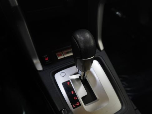 Used 2015 Subaru Forester 2.5i Limited image 23