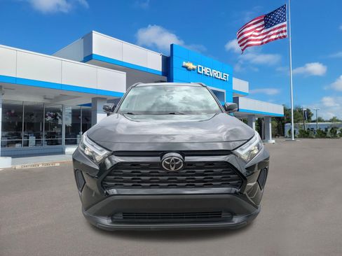 Used 2024 Toyota RAV4 XLE FWD image 8