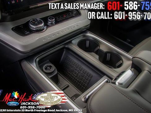 New 2026 Ford Expedition Active image 17