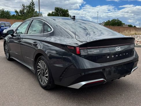 Used 2025 Hyundai Sonata SEL FWD image 4