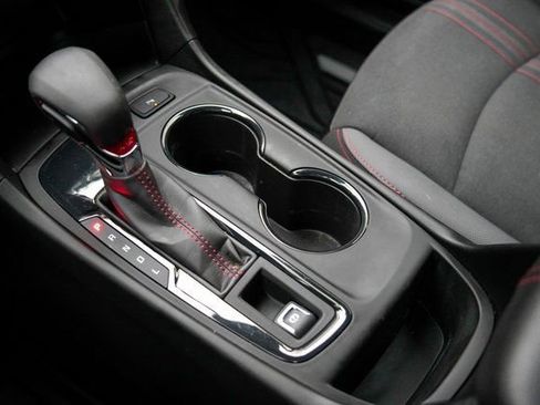 Used 2022 Chevrolet Equinox RS w/ LPO, Floor Liner Package image 30