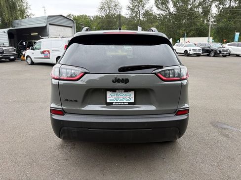 Used 2023 Jeep Cherokee Altitude Lux AWD/4WD image 5