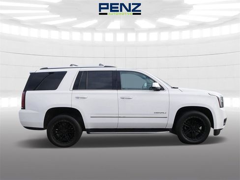 Used 2017 GMC Yukon Denali image 8