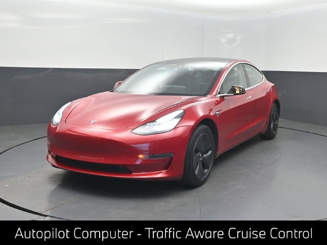 Used 2020 Tesla Model 3 Standard Range RWD image 1