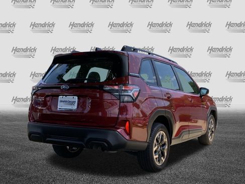 Used 2025 Subaru Forester w/ Convenience Package #1 AWD/4WD image 10