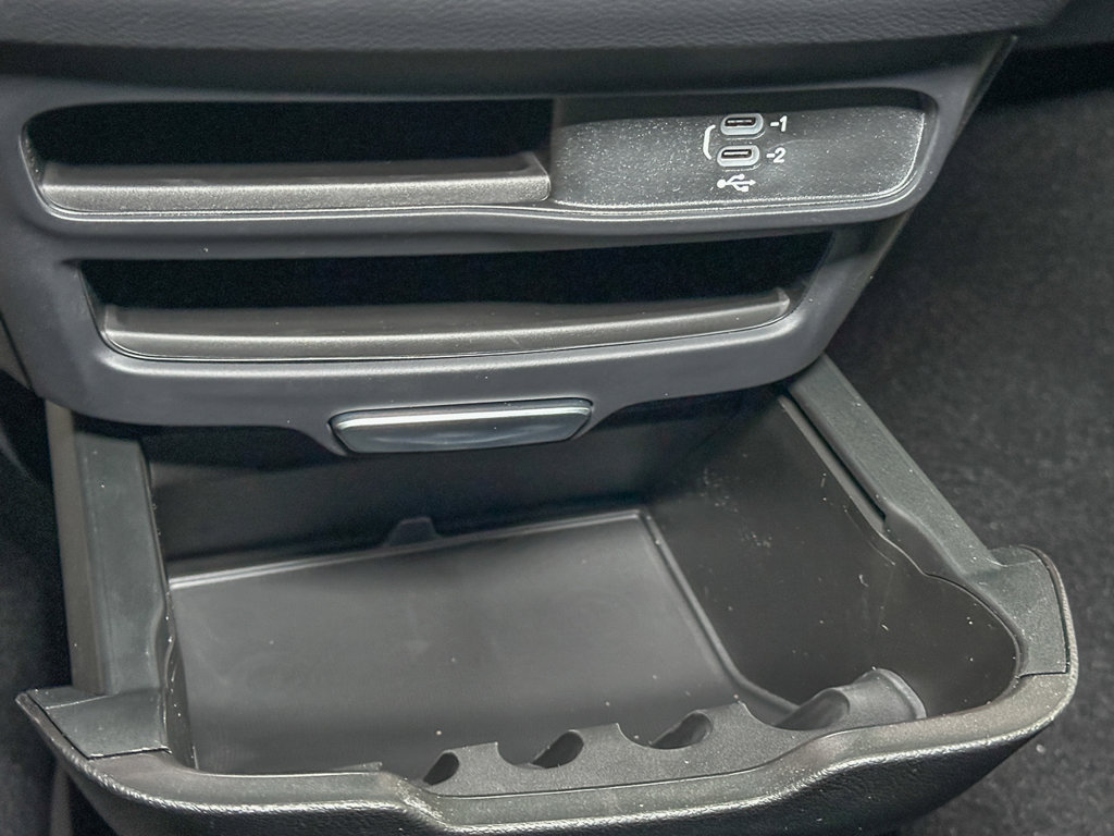 New 2027 Chrysler Pacifica Select AWD/4WD image 31
