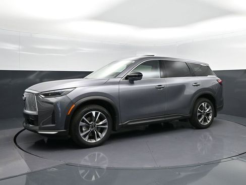 Certified 2026 INFINITI QX60 Pure w/ Cargo Package image 3