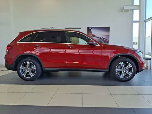 Used 2021 Mercedes-Benz GLC 300 4MATIC image 8