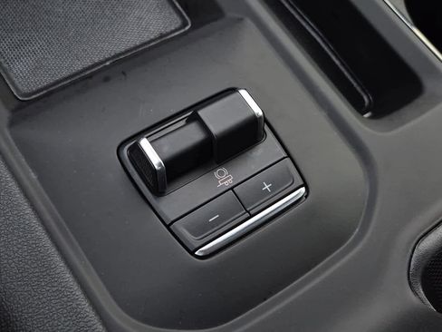 Certified 2025 GMC Sierra 2500 AT4 w/ AT4 Premium Plus Package image 34