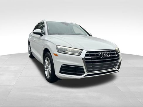 Used 2019 Audi Q5 2.0T Premium w/ Convenience Package image 7