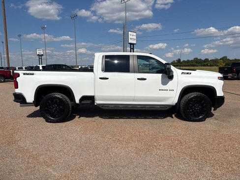 New 2026 Chevrolet Silverado 2500 LT w/ Trail Boss Package image 7