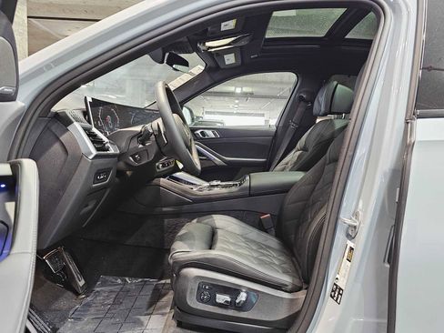 New 2026 BMW X6 xDrive40i w/ Executive Package image 23