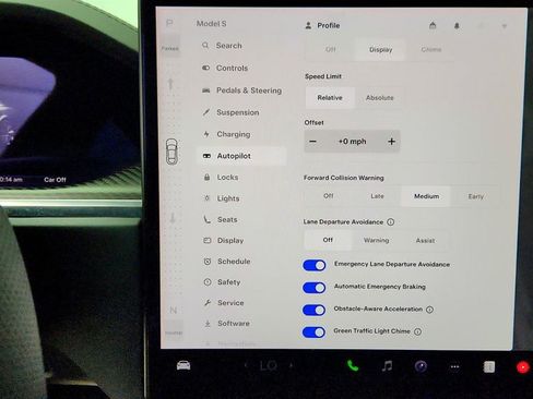 Used 2022 Tesla Model S Plaid image 21