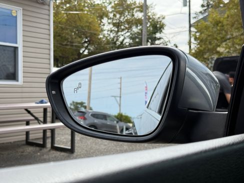 Used 2018 Volkswagen Passat 2.0T SE image 70