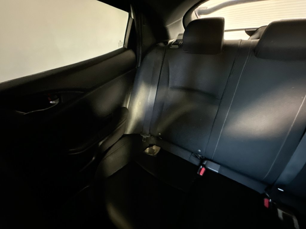 Used 2018 Honda Civic Sport image 13