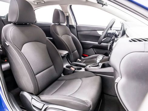 Used 2023 Kia Forte LXS FWD image 31