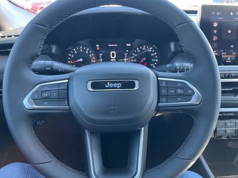 New 2026 Jeep Compass Limited image 20