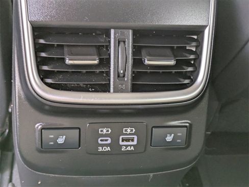 Used 2023 Subaru Outback Limited XT image 11