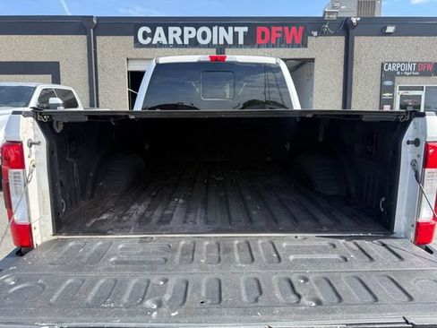 Used 2017 Ford F250 Lariat w/ Lariat Ultimate Package AWD/4WD image 5