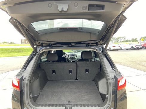 Used 2021 Chevrolet Equinox LT FWD image 26