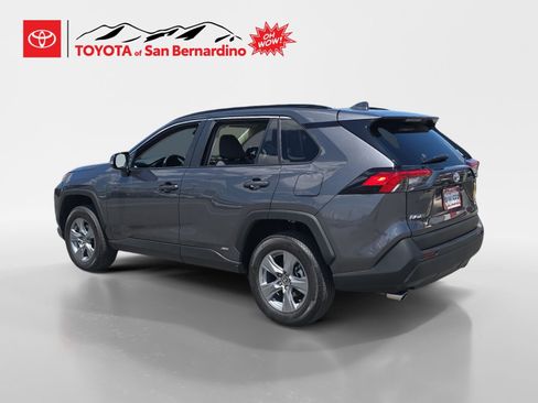 Certified 2025 Toyota RAV4 XLE AWD/4WD image 3