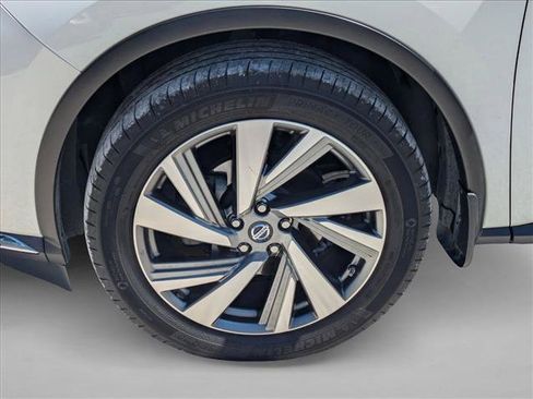 Used 2019 Nissan Murano SL w/ SL Technology Package AWD/4WD image 10