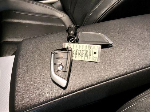 Certified 2024 BMW 440i xDrive Convertible w/ Premium Package image 14