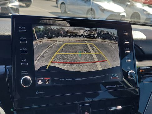 Used 2022 Toyota Camry XSE FWD image 22