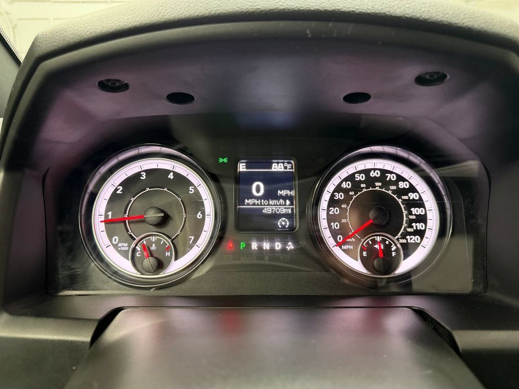Used 2022 RAM 1500 Warlock AWD/4WD image 25