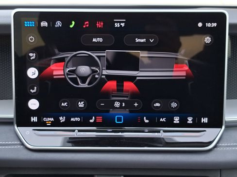 New 2026 Volkswagen Tiguan SE image 21